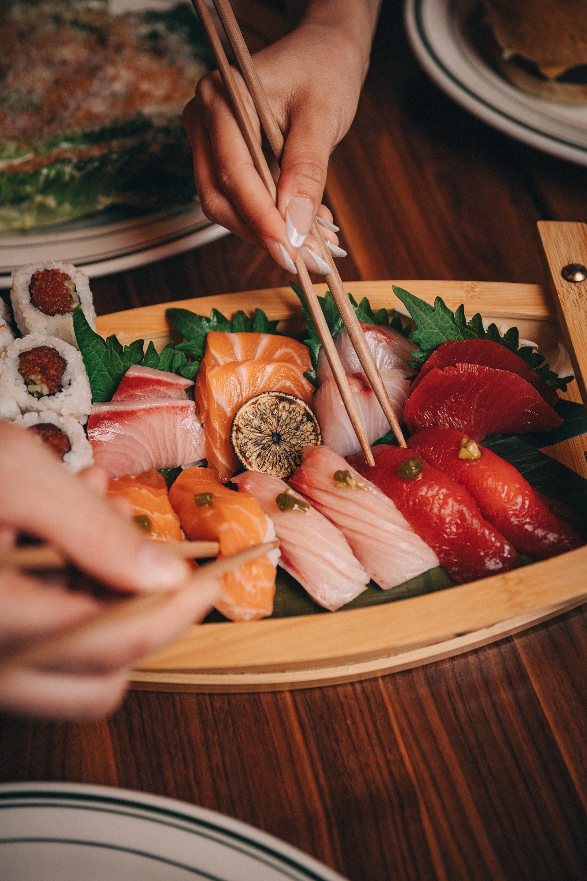 BISUTORO Sushi Bar Bistro Rewards